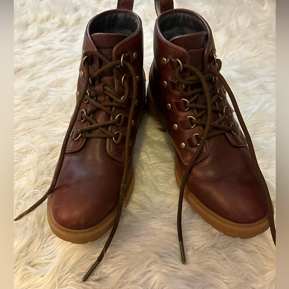 Cole Haan grand is red leather boots size 7.5